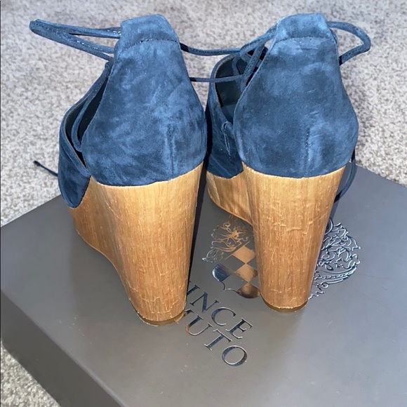 Vince Camuto Maleena lace up wedge heels - Picture 3 of 5